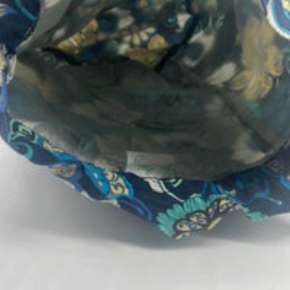Vera Bradley Blue Floral Print Ditty Bag with plastic lining - Picture 3 of 3